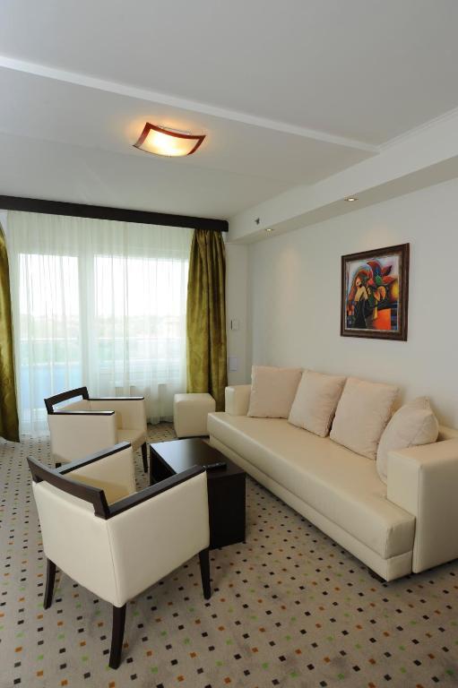 Hunguest Hotel Gyula Chambre photo