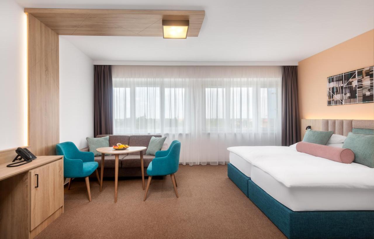 Hunguest Hotel Gyula Extérieur photo
